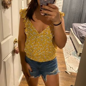 Sienna Sky mustard floral tanktop